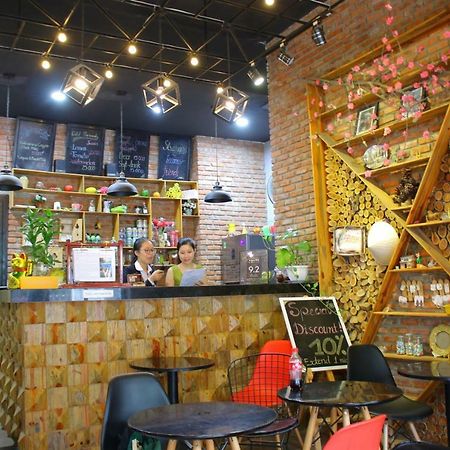 Travellers Nest Hostel Дананг Екстер'єр фото