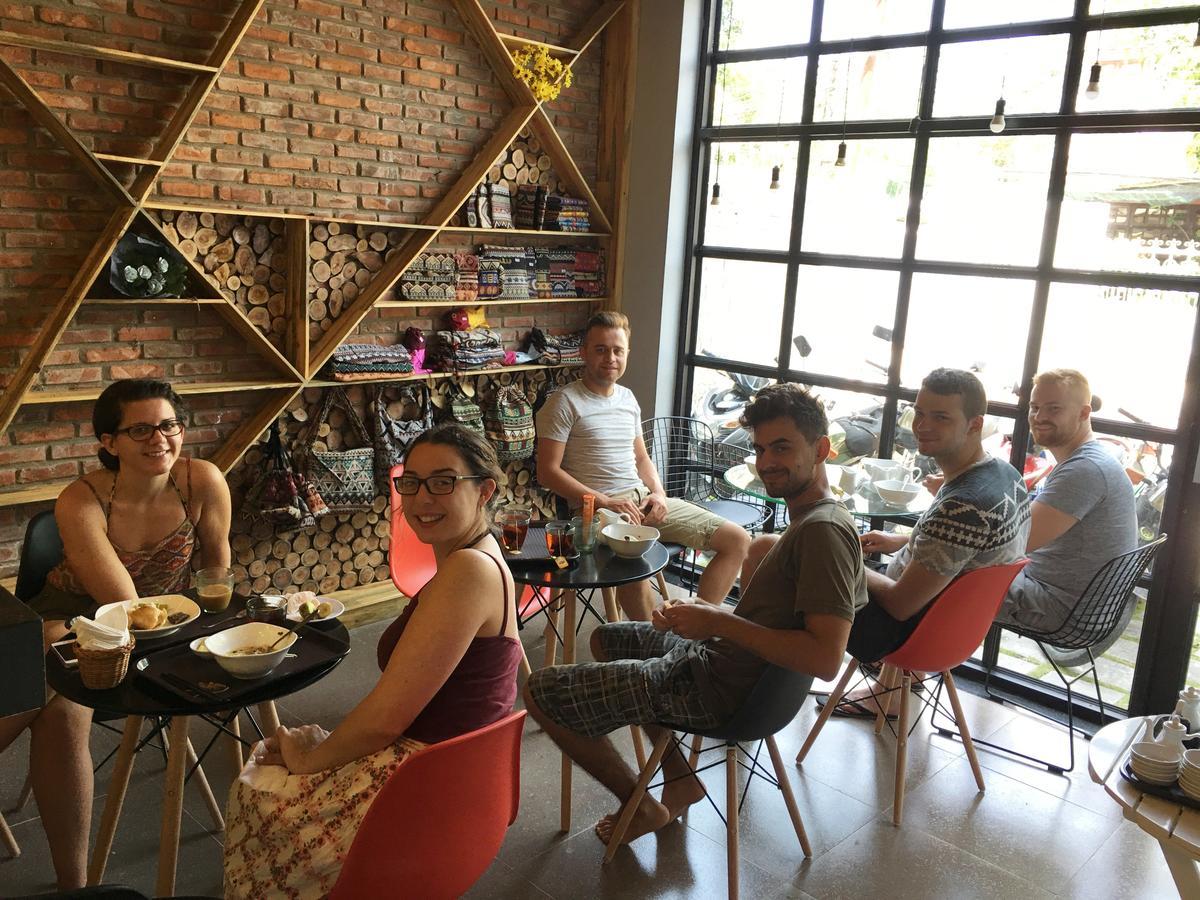 Travellers Nest Hostel Дананг Екстер'єр фото