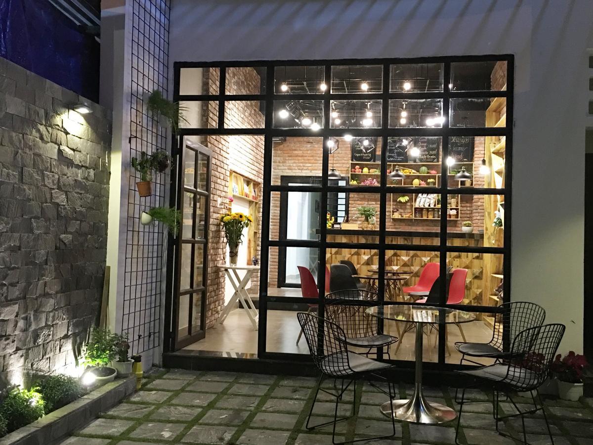 Travellers Nest Hostel Дананг Екстер'єр фото