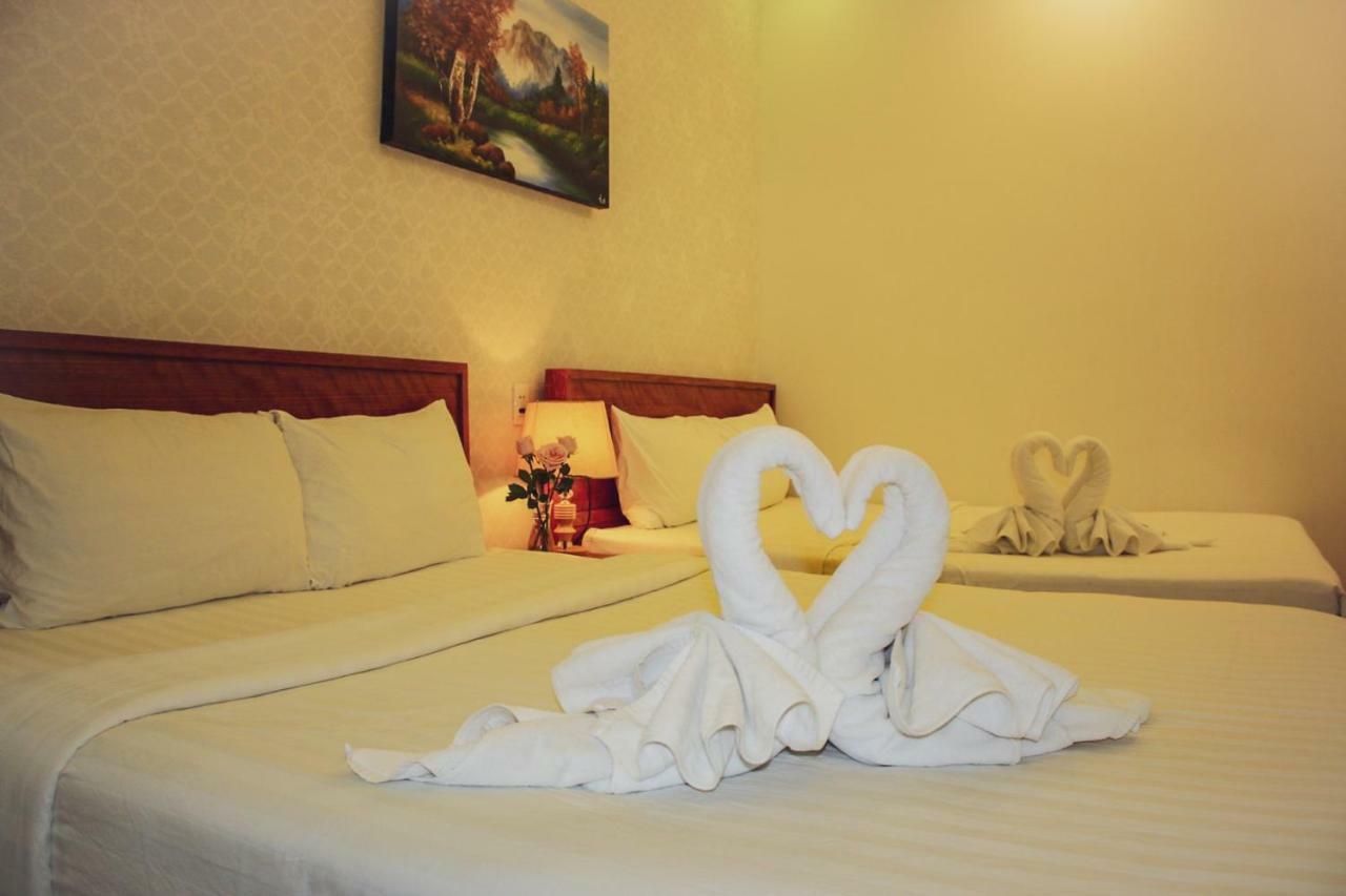 Travellers Nest Hostel Дананг Екстер'єр фото