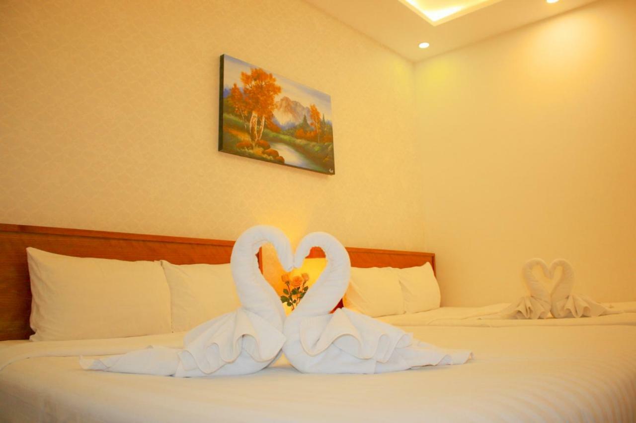 Travellers Nest Hostel Дананг Екстер'єр фото
