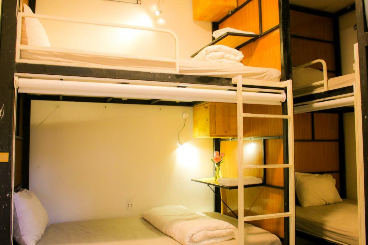 Travellers Nest Hostel Дананг Екстер'єр фото